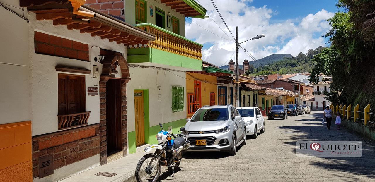 El Quijote Apartahotel Jericoc  Kültér fotó
